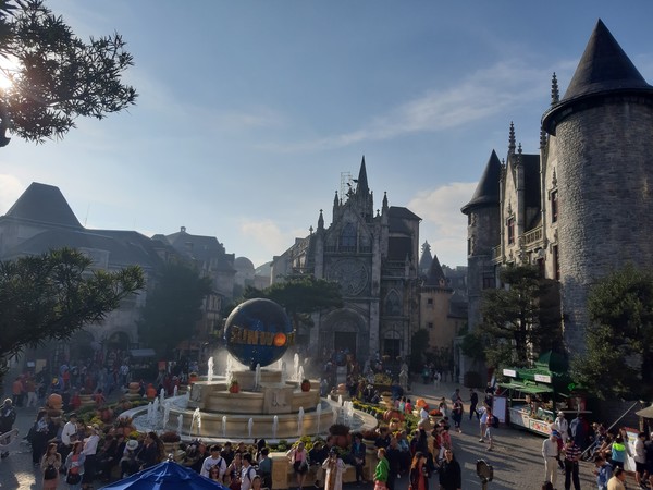 바나힐 중앙 분수대 @뉴스코리아 김경태 특파원