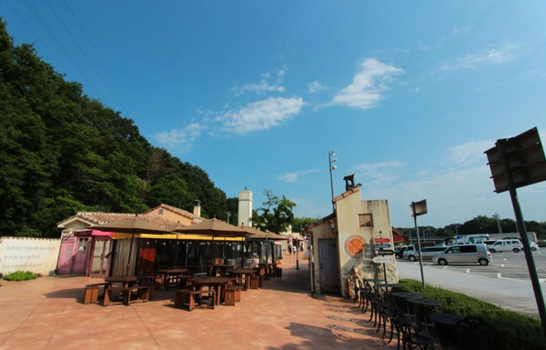 베이커리 옆 프리 테라스 @뉴스코리아 김양현 특파원