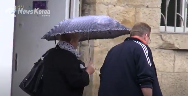 우산을 쓰지 않는 조지아 남자 @KBS 걸어서 세계 속으로중
