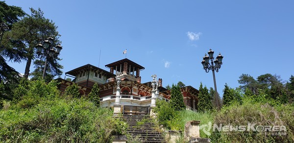 로마노프 황제의 여름 병장 @ 뉴스 코리아 박 철호 특파원