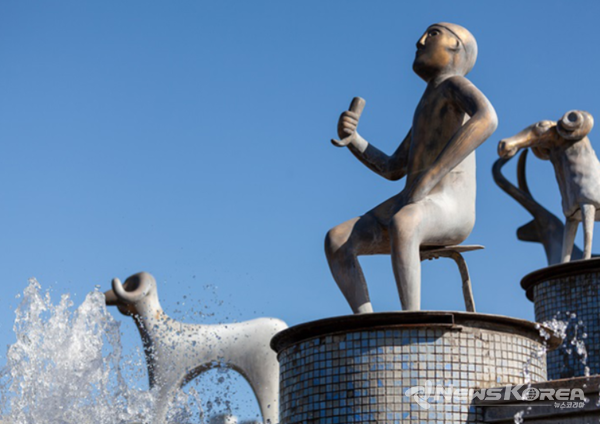 트빌리시 제 2의 수도라 불리우는 쿠타이시 (조지아 황금기인 11세기에서 12세기 당시 중심지) 중심지에 있는 타마다와 분수 @뉴스코리아 박철호 특파원