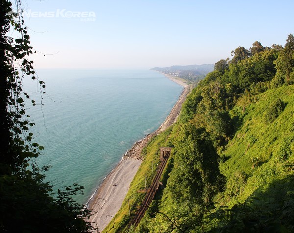 조지아 서해 바다 흑해의 진주 바투미에 110년된 식물원 @ 뉴스 코리아 박 철호 특파원