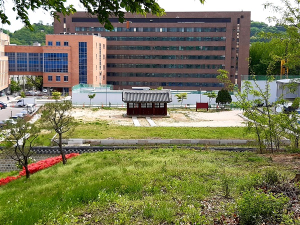  서울대학교 연건캠퍼스 내 경모궁과 함춘원지 복원중 @뉴스코리아 허승규 기자