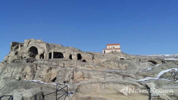 기원전 6세기 만들어진 신들의 요새라고 불리우는 우플리스치케 @뉴스코리아 박철호 특파원