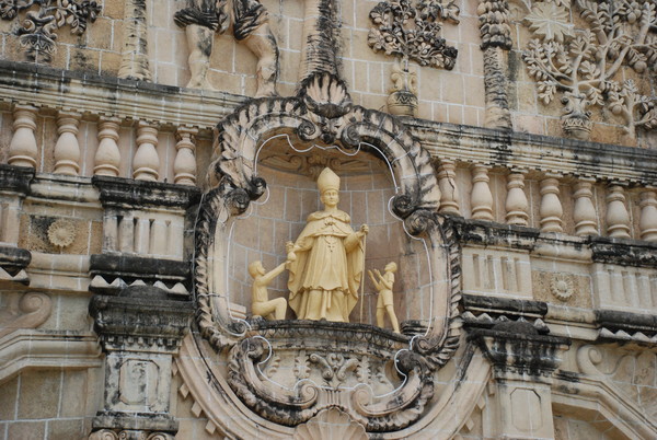 미아가오 성당의 조각상 @뉴스코리아 이학철 특파원