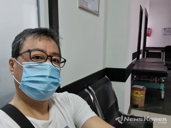 접종전 대기중 @뉴스코리아 박철호 특파원