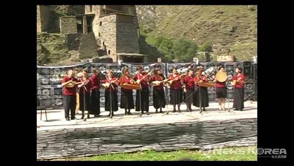 시간이 지날수록 행사는 더욱 흥을 더해 간다 @뉴스코리아 박철호 특파원