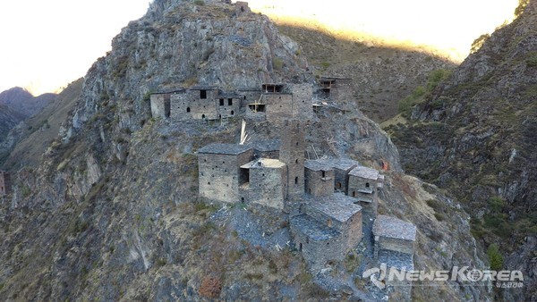 2010년 복원중이었던 무초 요새 @뉴스코리아 박철호 특파원