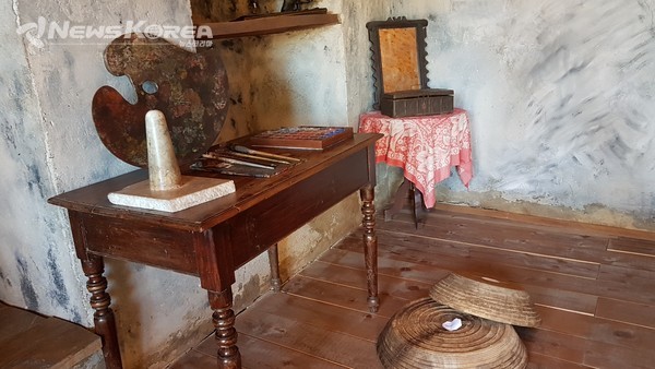 피로스마니의 미르자아니 집에 내부 @뉴스코리아 박철호 특파원