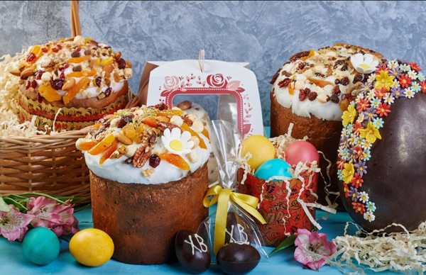 부활절 케이크 '꿀리치'