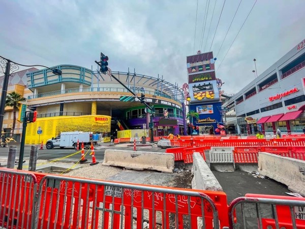 6월1일 라스베가스 전면 개장을 앞두고 마무리 공사가 한창이다. @뉴스코리아 문성원 특파원