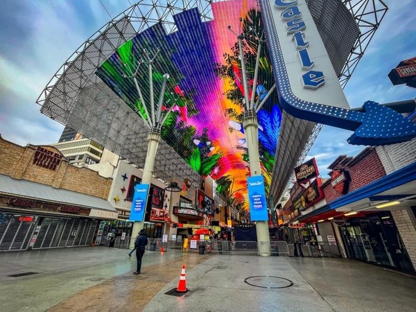 6월1일 라스베가스 전면 개장을 앞두고 마무리 공사가 한창이다. @뉴스코리아 문성원 특파원