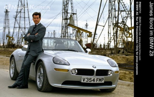 피어슨 브르스너와 BMW Z8, 바쿠에 비비 헤이밧 유전 장면 @영화 "언 리미티드" 장면