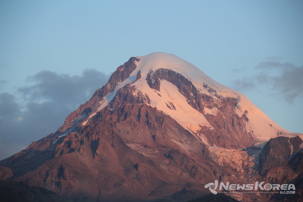 코카서스 조지아의 화려한 야생화 @뉴스코리아 박철호 특파원