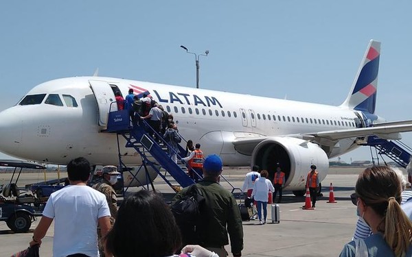 뉴질랜드 국민 송환 항공편
