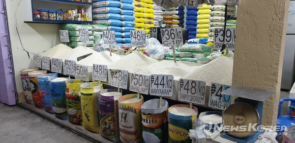 필리핀 정부가 쌀돠 돼지고기에 대한 관세를 조정했다. @뉴스코리아 이호영 특파원