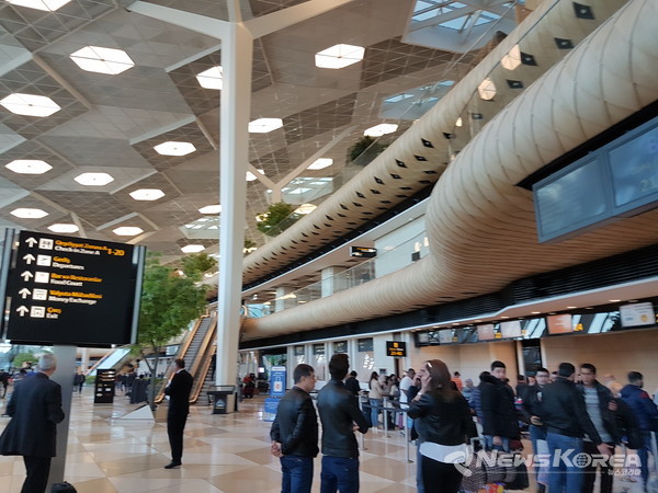 아제르바이잔 수도 바쿠 국제 공항 @뉴스코리아 박철호 특파원