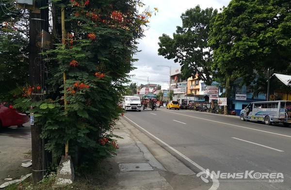 일로일로 체크 포인트 @뉴스코리아 이학철 특파원