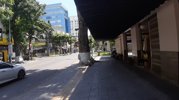 ﻿6월 20일 낮12시부터 식당 및 카페등 실내 영업금지가 시행된 베트남 다낭. @뉴스코리아 김경태 특파원