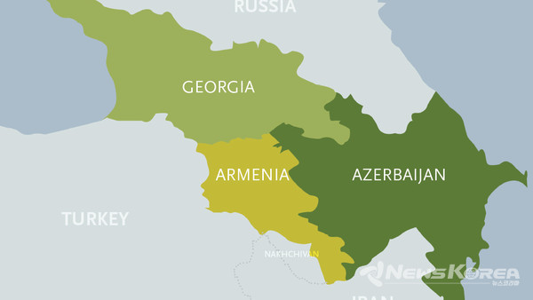 아제르바이잔은 카스피해가 있는 수도 바쿠를 독수리에 부리라고 생각하며 독수리가 날개를 펼친 형상을 하고 있다 @뉴스코리아 박철호 특파원