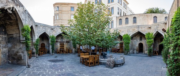 바쿠에 위치한 실크로드 상인들의 숙소 였던 카라바샤라이 @뉴스코리아 박철호 특파원