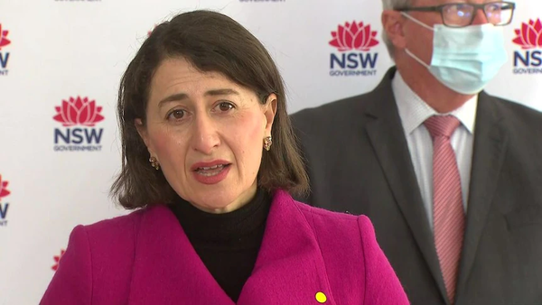 호주 NSW 주 글래디스 베레직리안 주총리