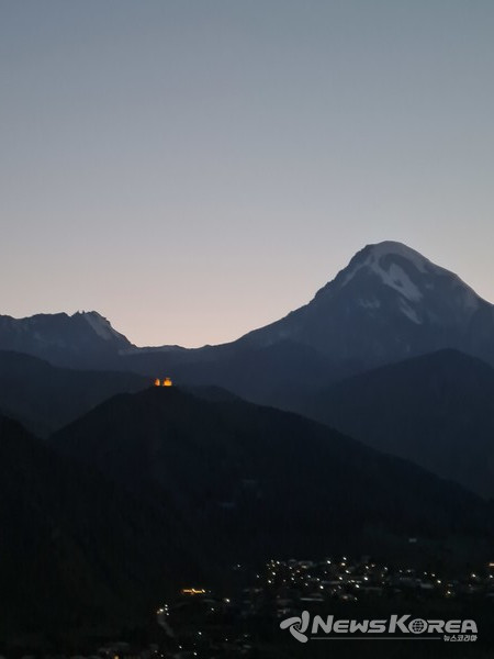장엄한 코카서스 @뉴스코리아 트빌리시 박철호 특파원