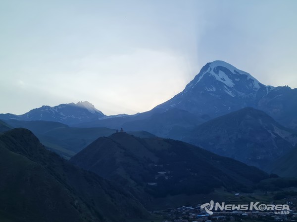 장엄한 코카서스 @뉴스코리아 트빌리시 박철호 특파원