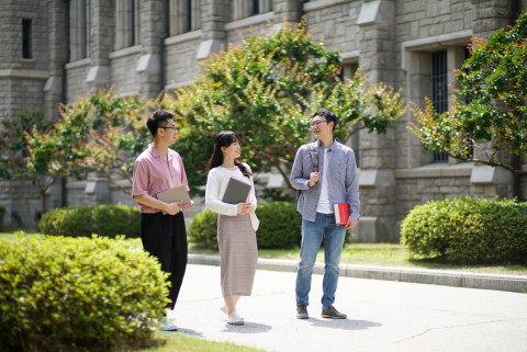 고려사이버대학교 홍보 모델