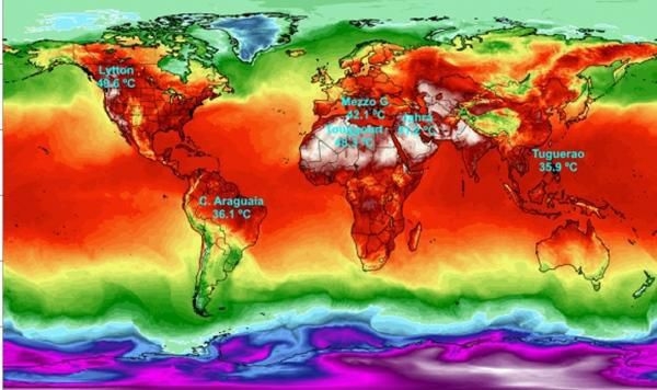 전세계 코로나-19 지도에서 붉은색이 감염도가 높은곳이다. @뉴스코리아 이웅연 특파원