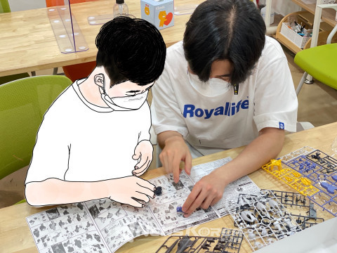 교구를 활용해 교육 취약계층 청소년의 자기 주도적 학습 능력을 높이는 ‘1:1 학습 멘토링’