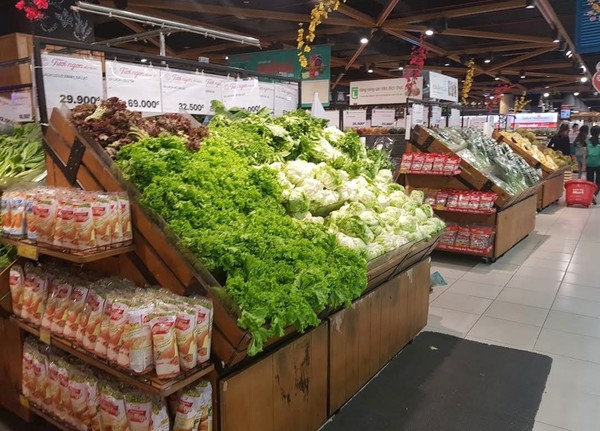 사회적 거리두기로 배송의 어려움이 많아 신선상품등의 금액이 올랐다. @뉴스코리아 이웅연 특파원 