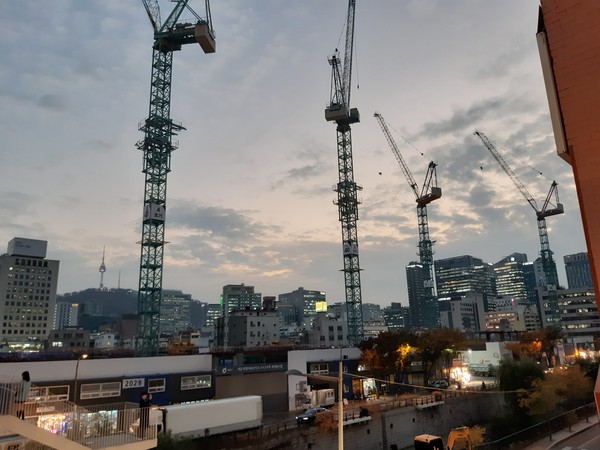 세운상가 인근 도심 재개발 현장