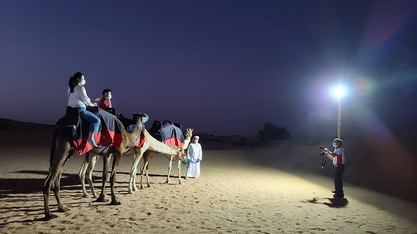 사막투어-카멜라이딩. 낙타체험 (사진: 야나트립)