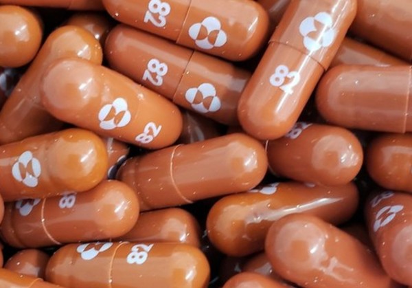 먹는 코로나-19치료제 몰누피라비르 @사진 로이터통신