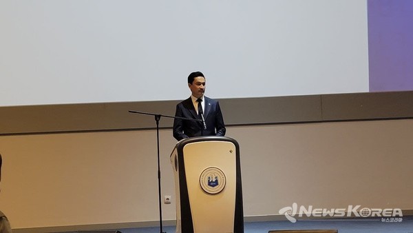 ▲무지피르 드잘라로브(Muzaffar Djalalov) IUT총장-@뉴스코리아 신현권 특파원