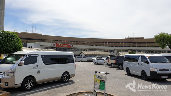 마닐라 국제공항 제1터미널 @Newskorea 이호영 특파원