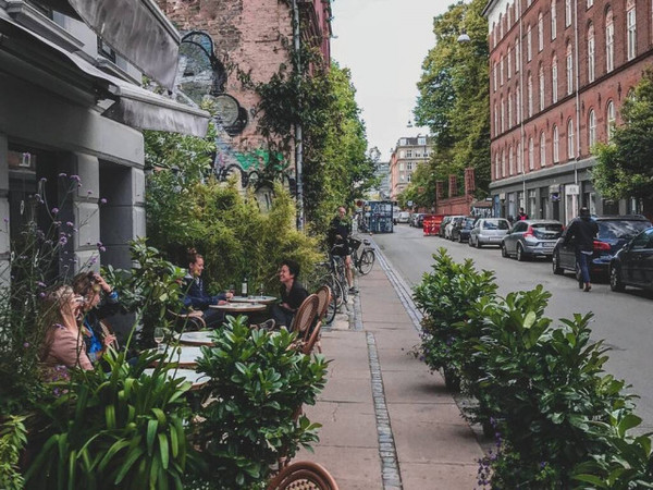 코펜하겐 호수 북부에 자리 잡은 뇌레브로  @타임아웃