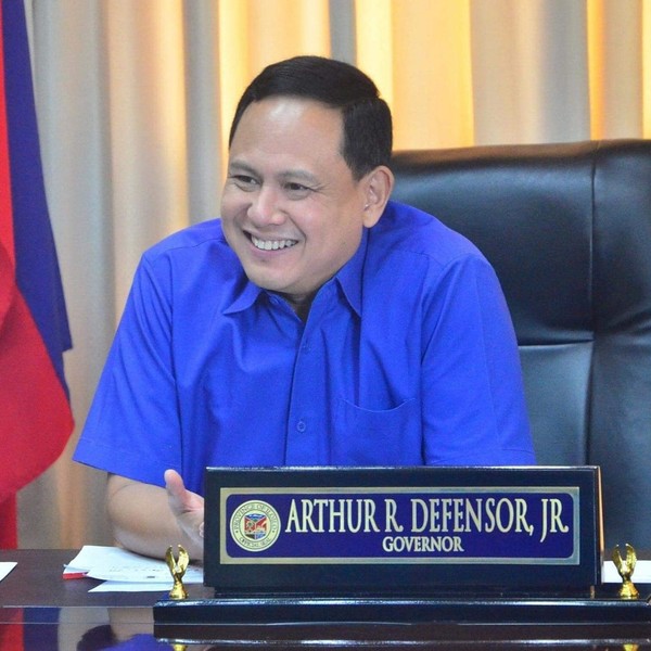 아서 디펜서 일로일로 주지사는 IATF에 일로일로 주의 검역상황을 완화시키기 위한 청원서를 IATF에 제출 할 것이라 말하였다. 