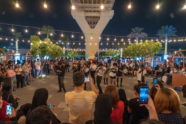 ‘필 코리아 2021’ 행사 현장 K-팝 커버댄스공연