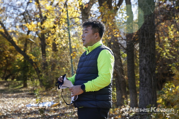 ▲ 인삿말을 하는 강창석 우즈베키스탄 한인회장- @뉴스코리아 신현권 특파원