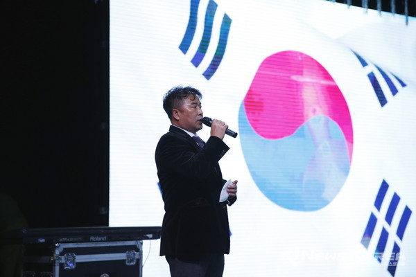 ▲인사말을 하고 있는 강창석 우즈베키스탄 한인회장- @뉴스코리아 신현권 특파원