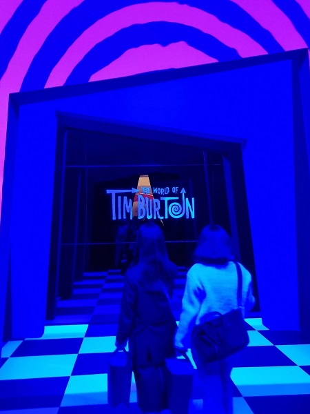 "THE WORLD OF TIM BURTON" 전시장 입구