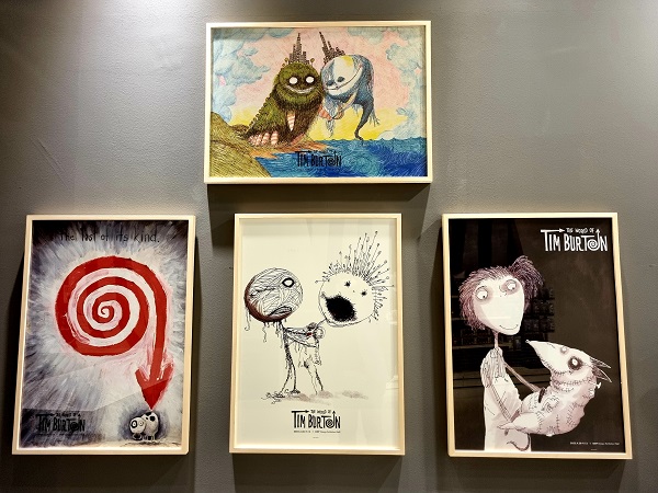 판매중인 팀 버튼 포스터