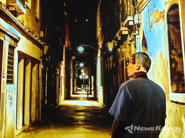 준은 지난 6일 주요 온라인 음원 사이트를 통해 싱글 앨범 “흑백 라디오”를 발표했다. @뉴스코리아