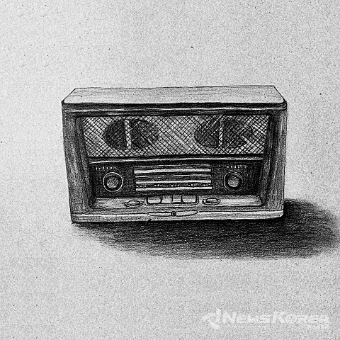 준은 지난 6일 주요 온라인 음원 사이트를 통해 싱글 앨범 “흑백 라디오”를 발표했다. @뉴스코리아