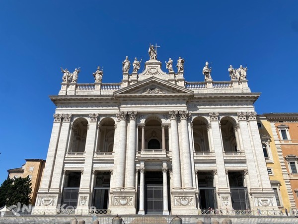 산 조반니 인 라테라노 대성당의 외관 @뉴스코리아 김민정 특파원