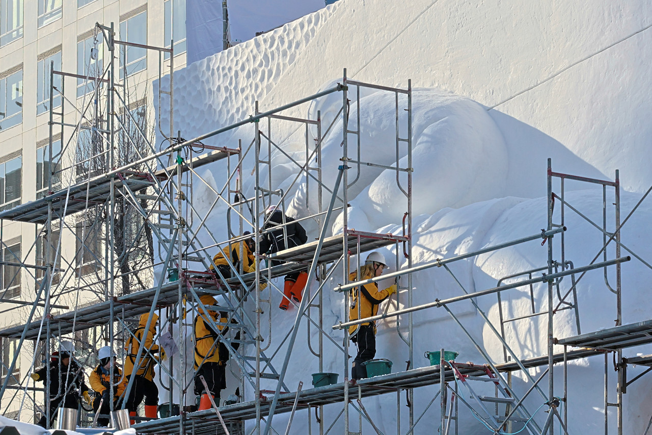 자위대까지 동원되어 막바지 행사준비를 하고 있는 모습 @뉴스코리아 최성훈 특파원
