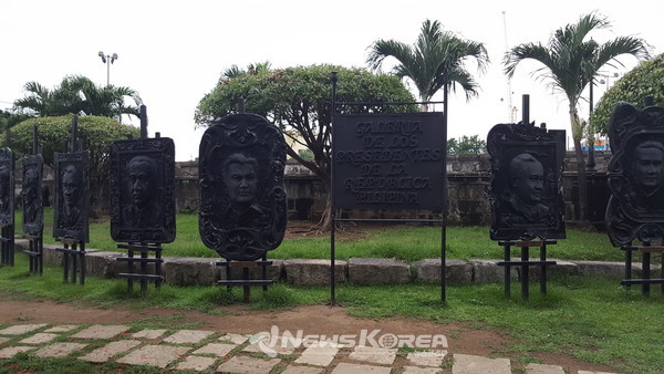 필리핀 역대 대통령의 흉상을 조각해둔 Galleria de los President de los Republica Fillipina @뉴스코리아 김희수 특파원
