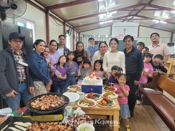 원네스교회에서 지원하는 별도시설에서  예배후 생일파티가 진행되었다. @뉴스코리아 쳐신 기자